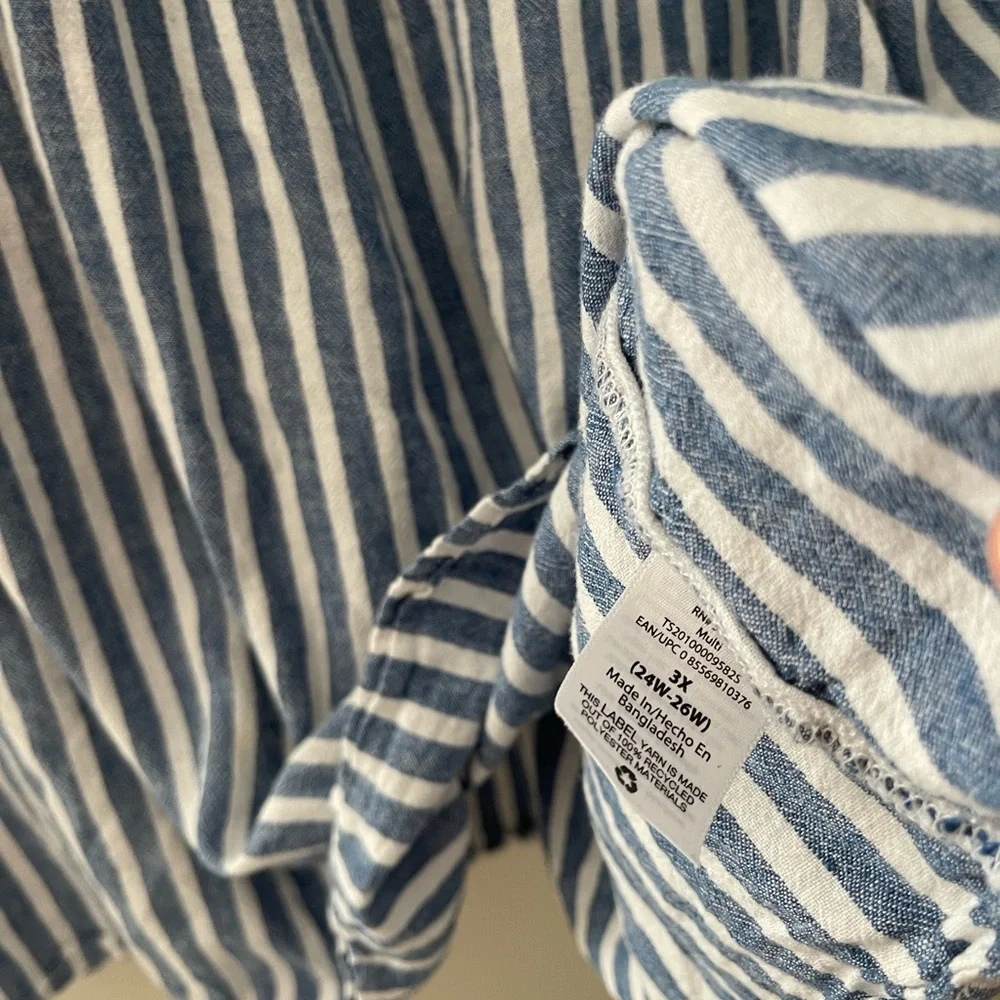 Terra & Sky Blue and White Boxy Short Sleeve Blouse - Picture 6 of 10